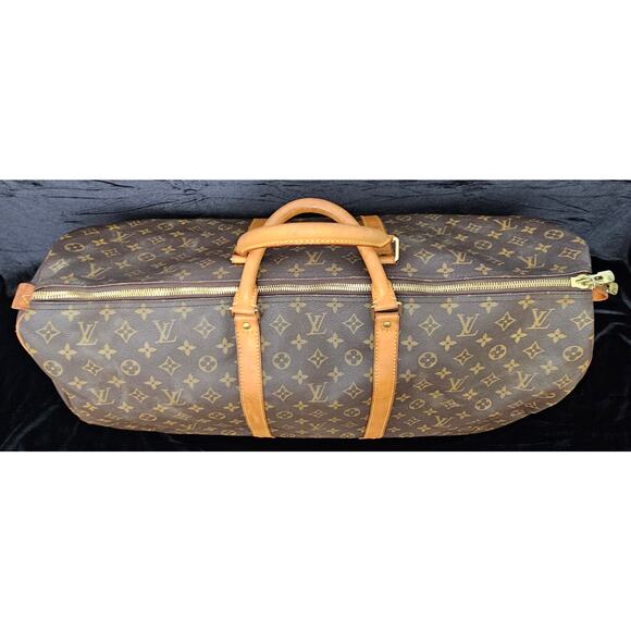 Louis Vuitton Vintage Keepall 55 Monogram Travel Bag - Picture 6 of 16